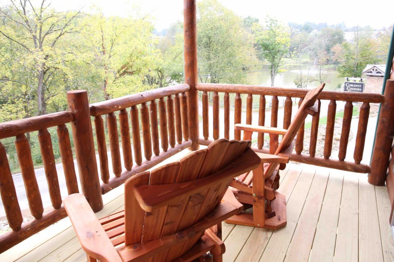 Blessing Lodge By Amish Country Lodging Berlin Exterior foto