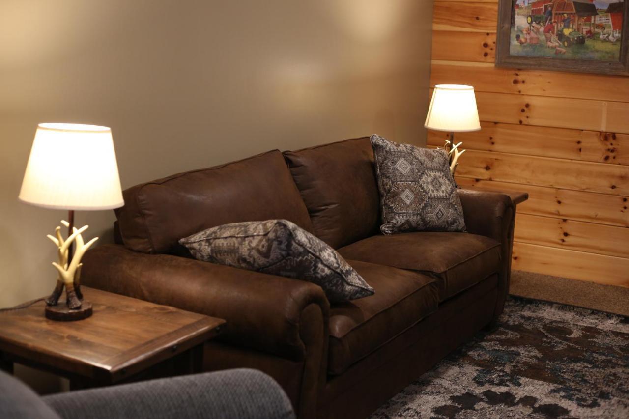 Blessing Lodge By Amish Country Lodging Berlin Exterior foto